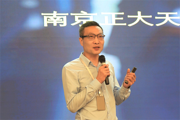 1690349304110307pC84.jpg 4 拷贝.jpg